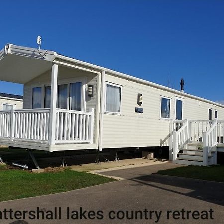 Вилла Tattersall Lakes Country Retreat Dogdyke Экстерьер фото