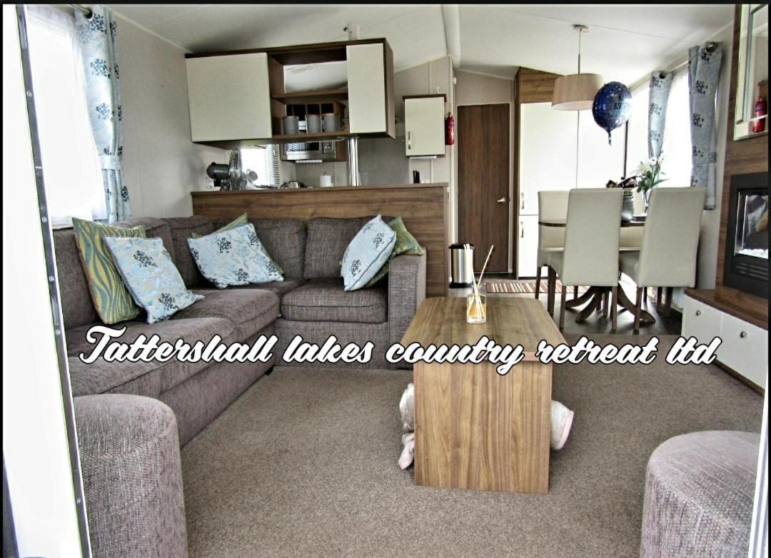 Вилла Tattersall Lakes Country Retreat Dogdyke Экстерьер фото