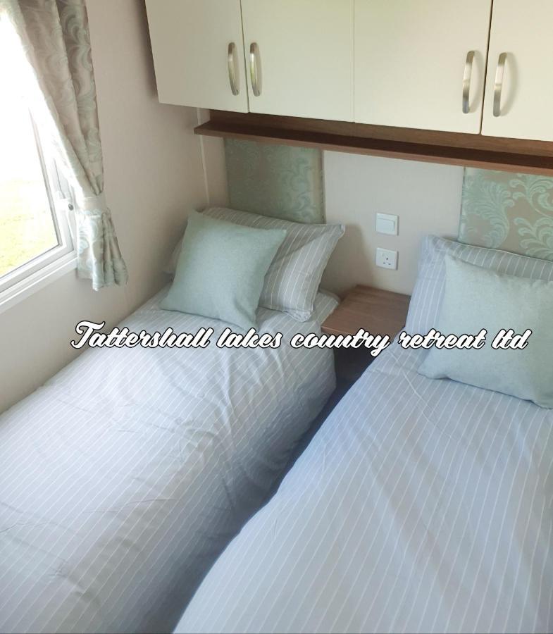 Вилла Tattersall Lakes Country Retreat Dogdyke Экстерьер фото